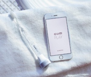 GUMPLAY-440x371